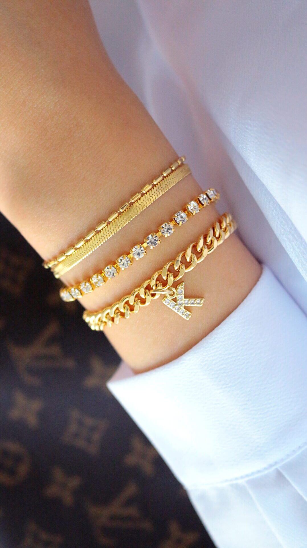 Tennis Style Cubic Zirconia Link Bracelet - Versatile Sparkle in 18k Gold Plating