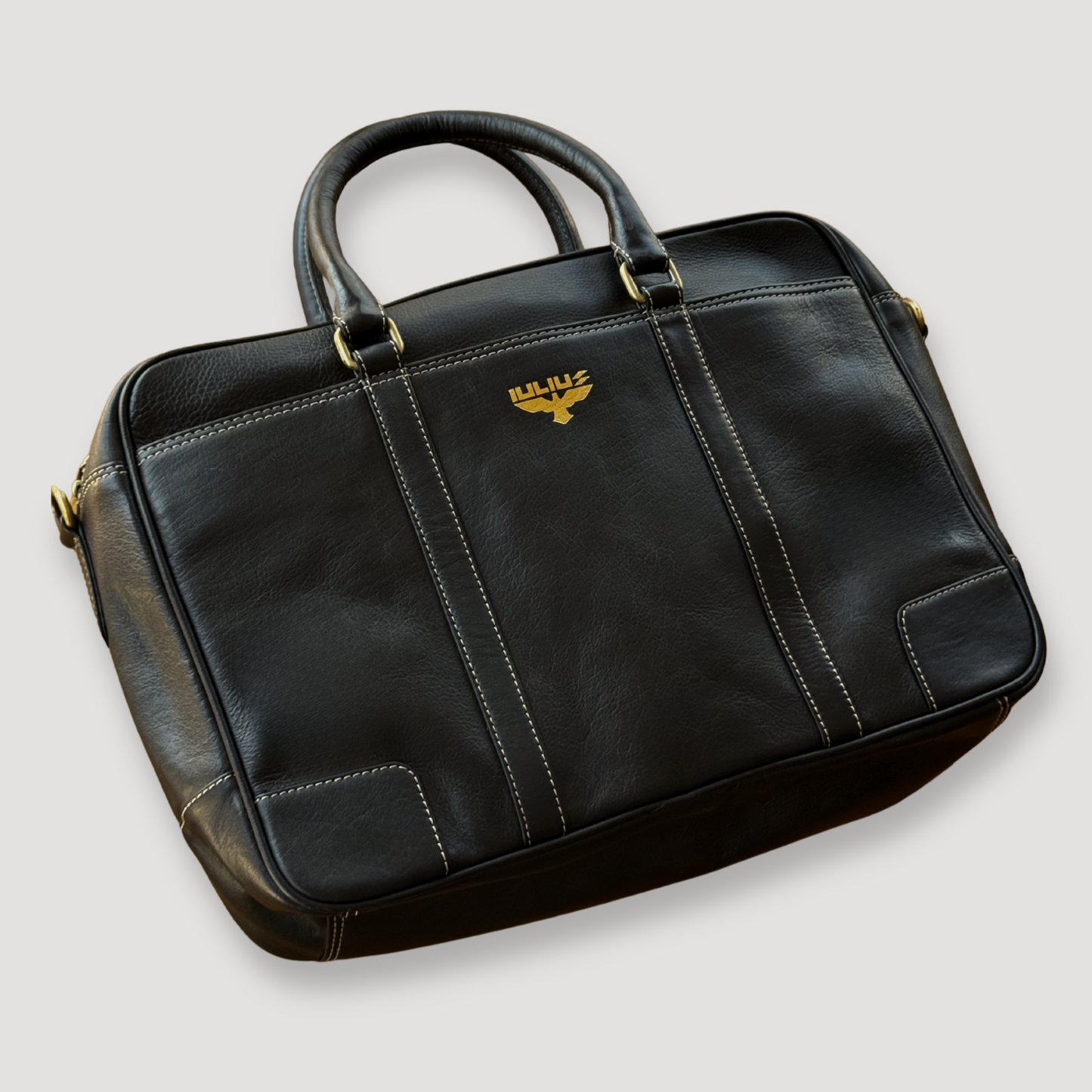 Genuine Leather Briefcase – Classic Style with Modern Functionality