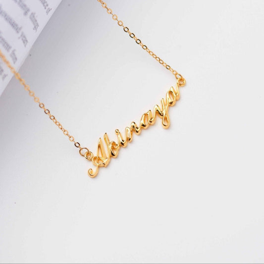 Personalisierte handgefertigte Namenskette – So einzigartig wie Sie