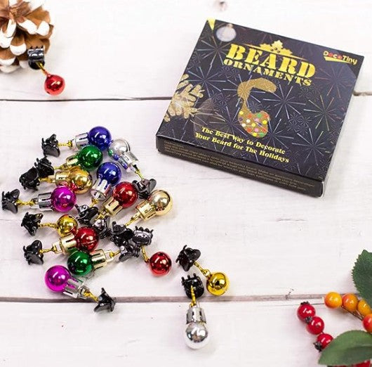 Weihnachtsmann-Bart-Geschenkbox – Weihnachtsschmuck, Rituals Bartöl, Weihnachtsmannmütze &amp; Lindt Schokolade