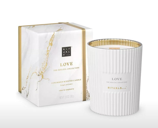 RITUALS Love Scented Candle - Raspberry, Rose and Patchouli - Wooden Wick - Up to 60 Hours Burn Time - 360g