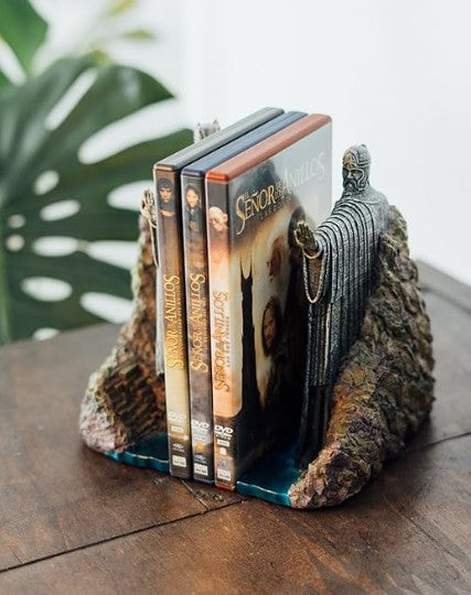 Lord of the Rings Argonath Bookends - LOTR Personalised Shelf Bookends - Hand Painted Resin