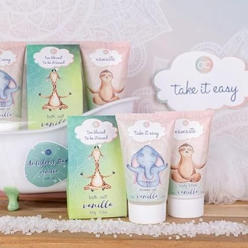 Weihnachtsgeschenk – Opalherz-Halskette „Ich liebe dich“ mit Spa-Set und Lindt-Weihnachtsmann