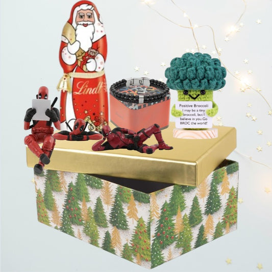 Festive Christmas Gift Box - Men's Bracelet & Holiday Cheer Set