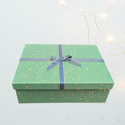 Elegante grüne Geschenkbox