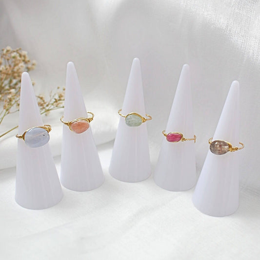 18 Karats Natural Crystals Hand Wired Solitaire Ring - Because your energy should shine as bright as you do