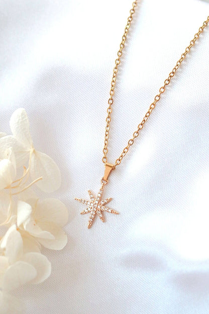 Polaris Star 24K Gold Necklace - Follow your inner light