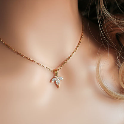 Dainty Flower Petals Pendant Necklace 24k - Elegance in Bloom