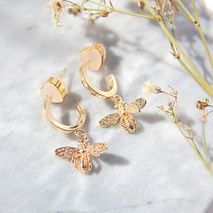 Charming Gold Bee Hoop Earrings 24 Karats - Elegance with Lasting Shine