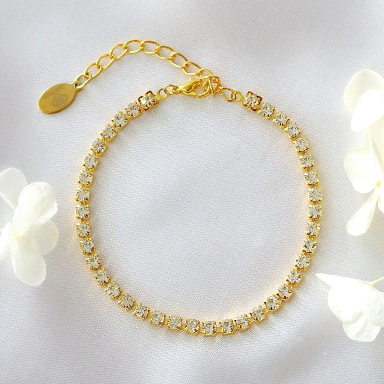 Tennis Style Cubic Zirconia Link Bracelet - Versatile Sparkle in 18k Gold Plating