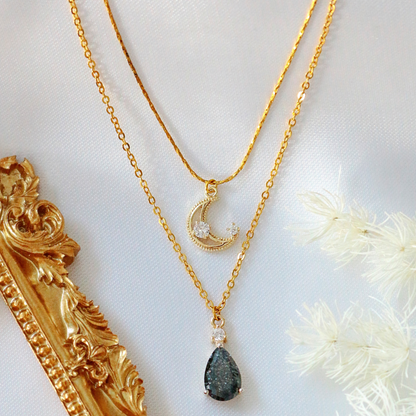 Double Layer Moon Necklace - Because your style should sparkle like the cosmos.