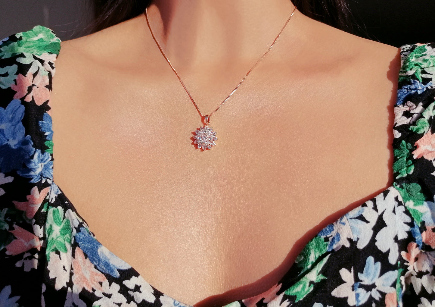 Diamond Sunflower Pendant Necklace 18 Karats Gold Plated - Adds a soft glow to any outfit